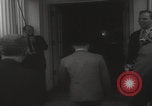 Standbild König Hussein besucht Amerika Washington DC USA, 1959, aus Sekunde 16 historischem Filmmaterial Videoclip 65675079813
