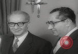 Standbild König Hussein besucht Amerika Washington DC USA, 1959, aus Sekunde 21 historischem Filmmaterial Videoclip 65675079813
