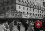 Standbild Roxy Theatre-Feier New York City USA, 1959, aus Sekunde 6 historischem Filmmaterial Videoclip 65675079814