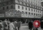 Standbild Roxy Theatre-Feier New York City USA, 1959, aus Sekunde 7 historischem Filmmaterial Videoclip 65675079814