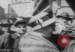 Standbild Roxy Theatre-Feier New York City USA, 1959, aus Sekunde 11 historischem Filmmaterial Videoclip 65675079814