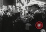 Standbild Roxy Theatre-Feier New York City USA, 1959, aus Sekunde 24 historischem Filmmaterial Videoclip 65675079814