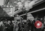 Standbild Roxy Theatre-Feier New York City USA, 1959, aus Sekunde 26 historischem Filmmaterial Videoclip 65675079814