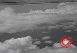 Immagine di Attacco aereo DEGLI STATI UNITI Tobera Airdrome Papua nuova Guinea, 1944, secondo 14 filmato di repertorio 65675079840