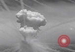 Immagine di Attacco aereo DEGLI STATI UNITI Tobera Airdrome Papua nuova Guinea, 1944, secondo 36 filmato di repertorio 65675079840