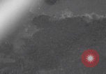 Immagine di Attacco aereo DEGLI STATI UNITI Tobera Airdrome Papua nuova Guinea, 1944, secondo 61 filmato di repertorio 65675079840
