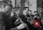 Image John F Kennedy March performance San Sebastian Espagne, 1964, de la seconde 47 séquences d'archives historiques vidéo 65675079859