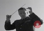 Image John F Kennedy March performance San Sebastian Espagne, 1964, de la seconde 55 séquences d'archives historiques vidéo 65675079859