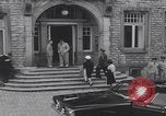 Standbild Avenue John F Kennedy enthüllt Luxemburg, 1964, aus Sekunde 27 historischem Filmmaterial Videoclip 65675079868