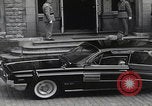 Standbild Avenue John F Kennedy enthüllt Luxemburg, 1964, aus Sekunde 52 historischem Filmmaterial Videoclip 65675079868