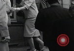 Standbild Avenue John F Kennedy enthüllt Luxemburg, 1964, aus Sekunde 58 historischem Filmmaterial Videoclip 65675079868