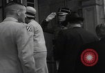 Standbild Avenue John F Kennedy enthüllt Luxemburg, 1964, aus Sekunde 59 historischem Filmmaterial Videoclip 65675079868