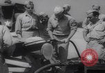 Standbild Italienische Serviceeinheit POW Ingenieure Zweiter Weltkrieg United States USA, 1944, aus Sekunde 37 historischem Filmmaterial Videoclip 65675079912