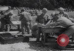 Standbild Italienische Serviceeinheit POW Ingenieure Zweiter Weltkrieg United States USA, 1944, aus Sekunde 42 historischem Filmmaterial Videoclip 65675079912