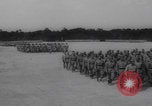 Standbild Italienische Serviceeinheit POW Ingenieure Zweiter Weltkrieg United States USA, 1944, aus Sekunde 51 historischem Filmmaterial Videoclip 65675079912