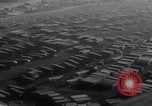 Standbild Segelkiste Shanty Stadt Zweiter Weltkrieg Vereinigtes Königreich, 1944, aus Sekunde 12 historischem Filmmaterial Videoclip 65675079914