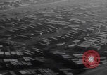 Standbild Segelkiste Shanty Stadt Zweiter Weltkrieg Vereinigtes Königreich, 1944, aus Sekunde 13 historischem Filmmaterial Videoclip 65675079914