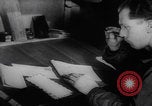 Standbild Segelkiste Shanty Stadt Zweiter Weltkrieg Vereinigtes Königreich, 1944, aus Sekunde 46 historischem Filmmaterial Videoclip 65675079914
