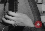 Standbild Segelkiste Shanty Stadt Zweiter Weltkrieg Vereinigtes Königreich, 1944, aus Sekunde 53 historischem Filmmaterial Videoclip 65675079914