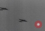 Standbild Neueste Zweiter Weltkrieg-Waffen demonstriert United States USA, 1944, aus Sekunde 7 historischem Filmmaterial Videoclip 65675079915