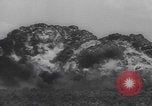 Standbild Neueste Zweiter Weltkrieg-Waffen demonstriert United States USA, 1944, aus Sekunde 59 historischem Filmmaterial Videoclip 65675079915