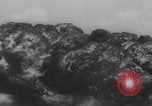 Standbild Neueste Zweiter Weltkrieg-Waffen demonstriert United States USA, 1944, aus Sekunde 60 historischem Filmmaterial Videoclip 65675079915