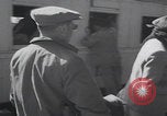 Immagine di Ebrei in arrivo dall'Europa Palestina, 1947, secondo 11 filmato di repertorio 65675079963