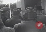 Immagine di Ebrei in arrivo dall'Europa Palestina, 1947, secondo 17 filmato di repertorio 65675079963