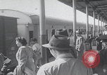 Immagine di Ebrei in arrivo dall'Europa Palestina, 1947, secondo 29 filmato di repertorio 65675079963