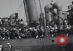 Standbild Haim Arlosorov Einwanderungsschiff Palästina, 1947, aus Sekunde 9 historischem Filmmaterial Videoclip 65675079964