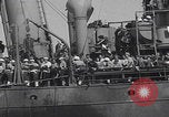 Standbild Haim Arlosorov Einwanderungsschiff Palästina, 1947, aus Sekunde 13 historischem Filmmaterial Videoclip 65675079964