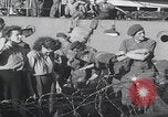Standbild Haim Arlosorov Einwanderungsschiff Palästina, 1947, aus Sekunde 30 historischem Filmmaterial Videoclip 65675079964