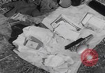 Immagine di Le truppe degli Stati Uniti cercano i prigionieri Zerf Germania, 1945, secondo 31 filmato di repertorio 65675079998