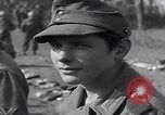 Immagine di Le truppe degli Stati Uniti cercano i prigionieri Zerf Germania, 1945, secondo 49 filmato di repertorio 65675079998
