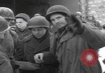 Image 347th troupes du régiment Saint-Hubert Belgique Saint Hubert Belgique, 1945, de la seconde 27 séquences d'archives historiques vidéo 65675080014