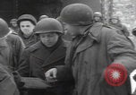 Image 347th troupes du régiment Saint-Hubert Belgique Saint Hubert Belgique, 1945, de la seconde 28 séquences d'archives historiques vidéo 65675080014