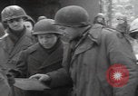 Image 347th troupes du régiment Saint-Hubert Belgique Saint Hubert Belgique, 1945, de la seconde 29 séquences d'archives historiques vidéo 65675080014