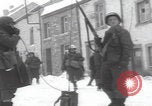 Image 347th troupes du régiment Saint-Hubert Belgique Saint Hubert Belgique, 1945, de la seconde 34 séquences d'archives historiques vidéo 65675080014