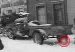 Image 347th troupes du régiment Saint-Hubert Belgique Saint Hubert Belgique, 1945, de la seconde 47 séquences d'archives historiques vidéo 65675080014