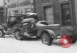 Image 347th troupes du régiment Saint-Hubert Belgique Saint Hubert Belgique, 1945, de la seconde 51 séquences d'archives historiques vidéo 65675080014