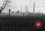 Standbild US-Truppen Panzer Weisweiler Deutschland Weisweiler Deutschland, 1944, aus Sekunde 13 historischem Filmmaterial Videoclip 65675080032