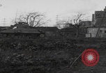 Standbild US-Truppen Panzer Weisweiler Deutschland Weisweiler Deutschland, 1944, aus Sekunde 61 historischem Filmmaterial Videoclip 65675080032