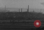 Standbild Volkenrath Deutschland Panzer feuern Zweiter Weltkrieg Volkenrath Deutschland, 1944, aus Sekunde 19 historischem Filmmaterial Videoclip 65675080033