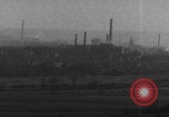 Standbild Volkenrath Deutschland Panzer feuern Zweiter Weltkrieg Volkenrath Deutschland, 1944, aus Sekunde 30 historischem Filmmaterial Videoclip 65675080033