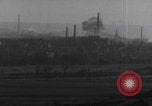 Standbild Volkenrath Deutschland Panzer feuern Zweiter Weltkrieg Volkenrath Deutschland, 1944, aus Sekunde 39 historischem Filmmaterial Videoclip 65675080033