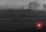 Standbild Volkenrath Deutschland Panzer feuern Zweiter Weltkrieg Volkenrath Deutschland, 1944, aus Sekunde 52 historischem Filmmaterial Videoclip 65675080033