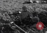 Immagine di US mortaio squads sparando Germania Germania, 1944, secondo 14 filmato di repertorio 65675080037