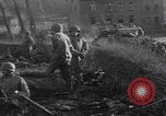 Immagine di US mortaio squads sparando Germania Germania, 1944, secondo 27 filmato di repertorio 65675080037
