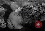 Immagine di US mortaio squads sparando Germania Germania, 1944, secondo 58 filmato di repertorio 65675080037