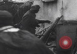 Immagine di Le truppe tedesche entrano nella città ricatturata WW2 Germania, 1944, secondo 20 filmato di repertorio 65675080056